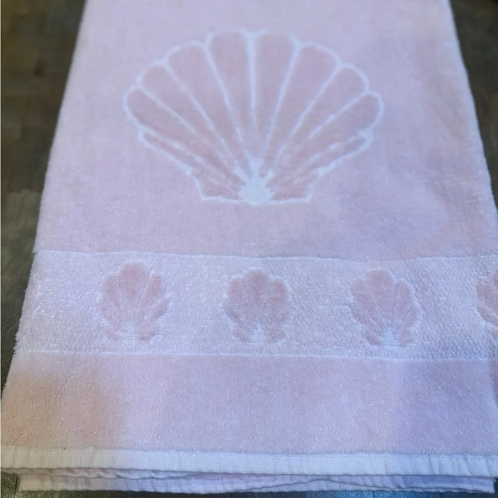 The Home Collection luxuriously soft